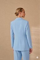 Completo sartoriale con blazer monopetto