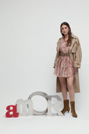 Trench doppiopetto con cintura