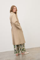 Trench doppiopetto con cintura