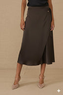 Gonna midi satin con chiusura a portafoglio