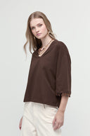 T-shirt over con dettagli bijoux