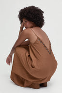 Abito lungo con spalline sottili