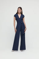 Tuta elegante con scollo a V