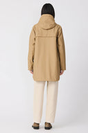 Parka tecnico con cappuccio regolabile