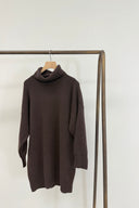 Maglia lunga con collo morbido