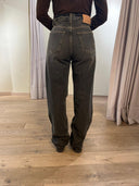 Pantalone grigio a vita media