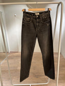 Pantalone grigio a vita media