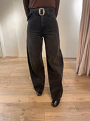 Pantalone nero a vita media