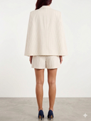 Blazer Gessato con Maniche a Mantella