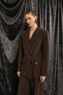 Giacca fondente dal design essenziale