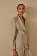 Completo sartoriale con blazer monopetto