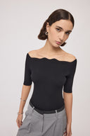 Maglia scollo a barca