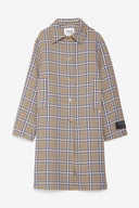 Capospalla monopetto con bottoni coperti